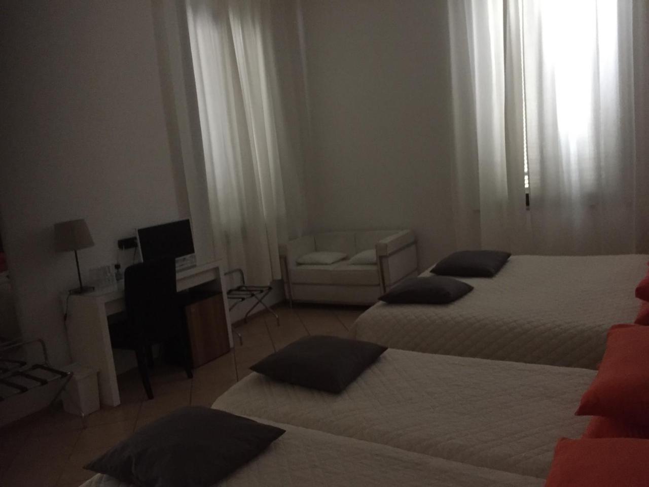Hotel Da Battista Suzzara Zewnętrze zdjęcie